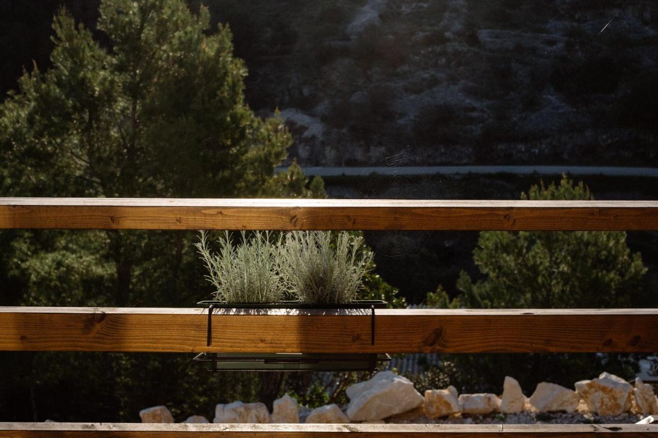 Nature House With A Wooden Porch - Pasika, House Tonka Pucisca Extérieur photo