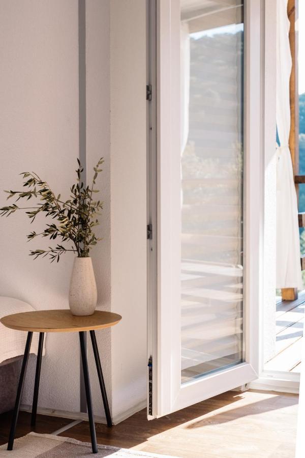 Nature House With A Wooden Porch - Pasika, House Tonka Pucisca Extérieur photo