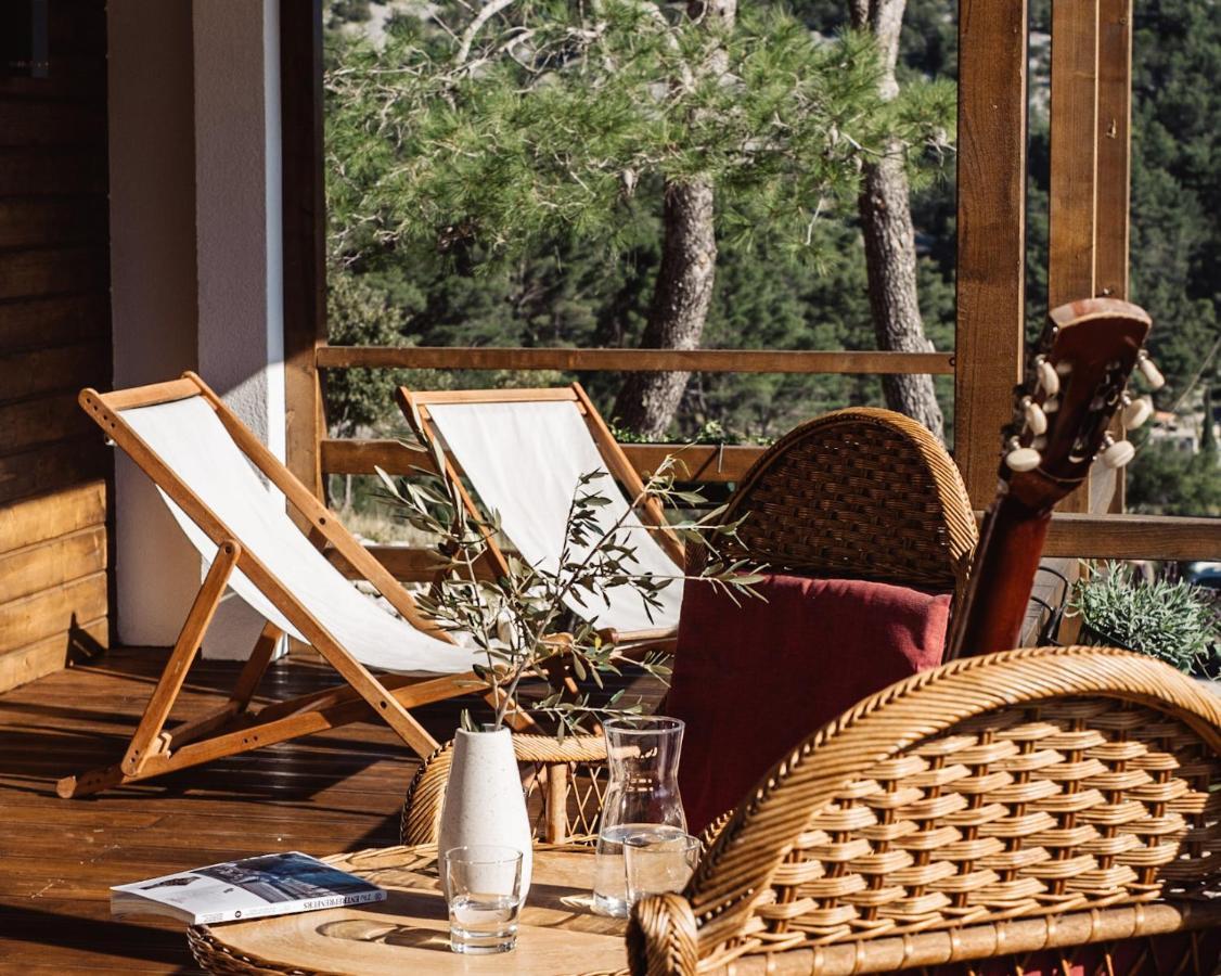 Nature House With A Wooden Porch - Pasika, House Tonka Pucisca Extérieur photo